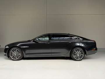 XJ LWB 5.0i V8 S/C Ultimate Edition