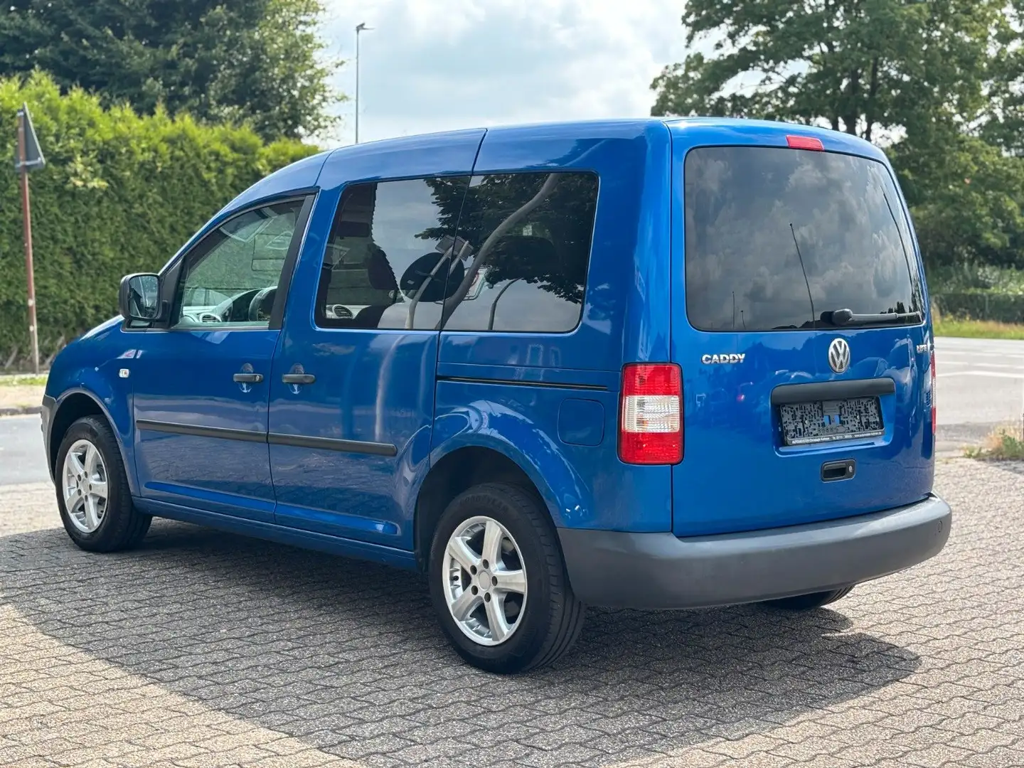 Volkswagen Caddy Life 7 Sitzer-Klima-ZR-Wapu Neu TOP* Blau - 2