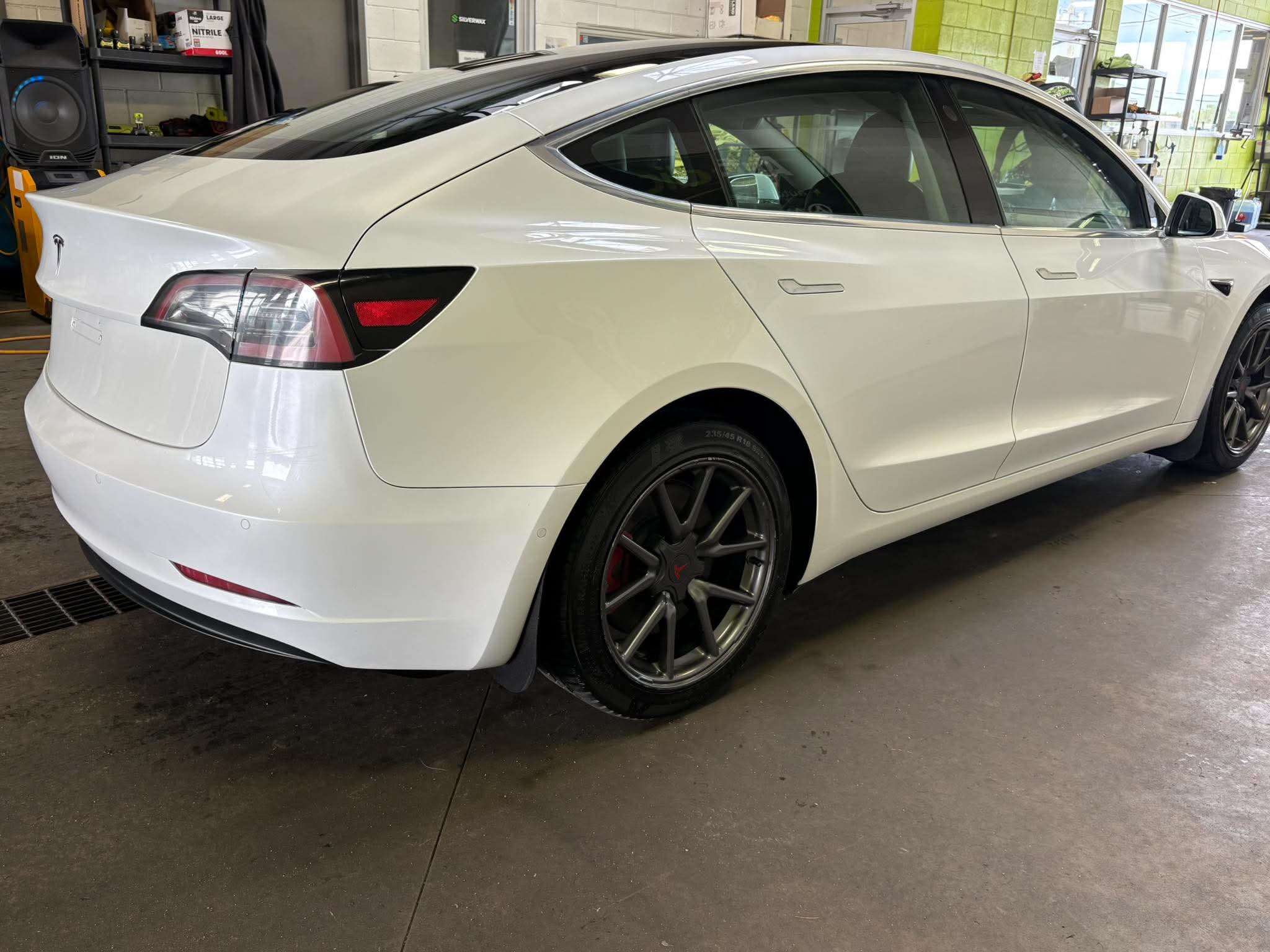2019 Tesla Model 3 Standard Range Plus — снимка 1