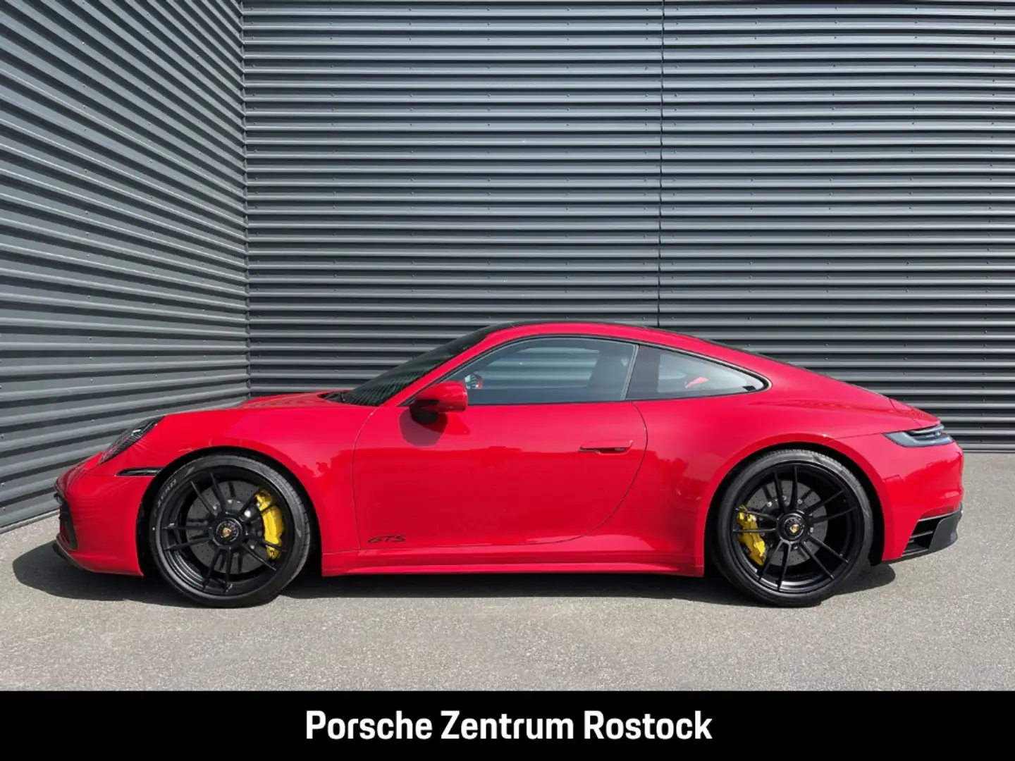 Porsche 992 911 Carrera GTS LED-Matrix BOSE Keramikbremse Rouge - 2