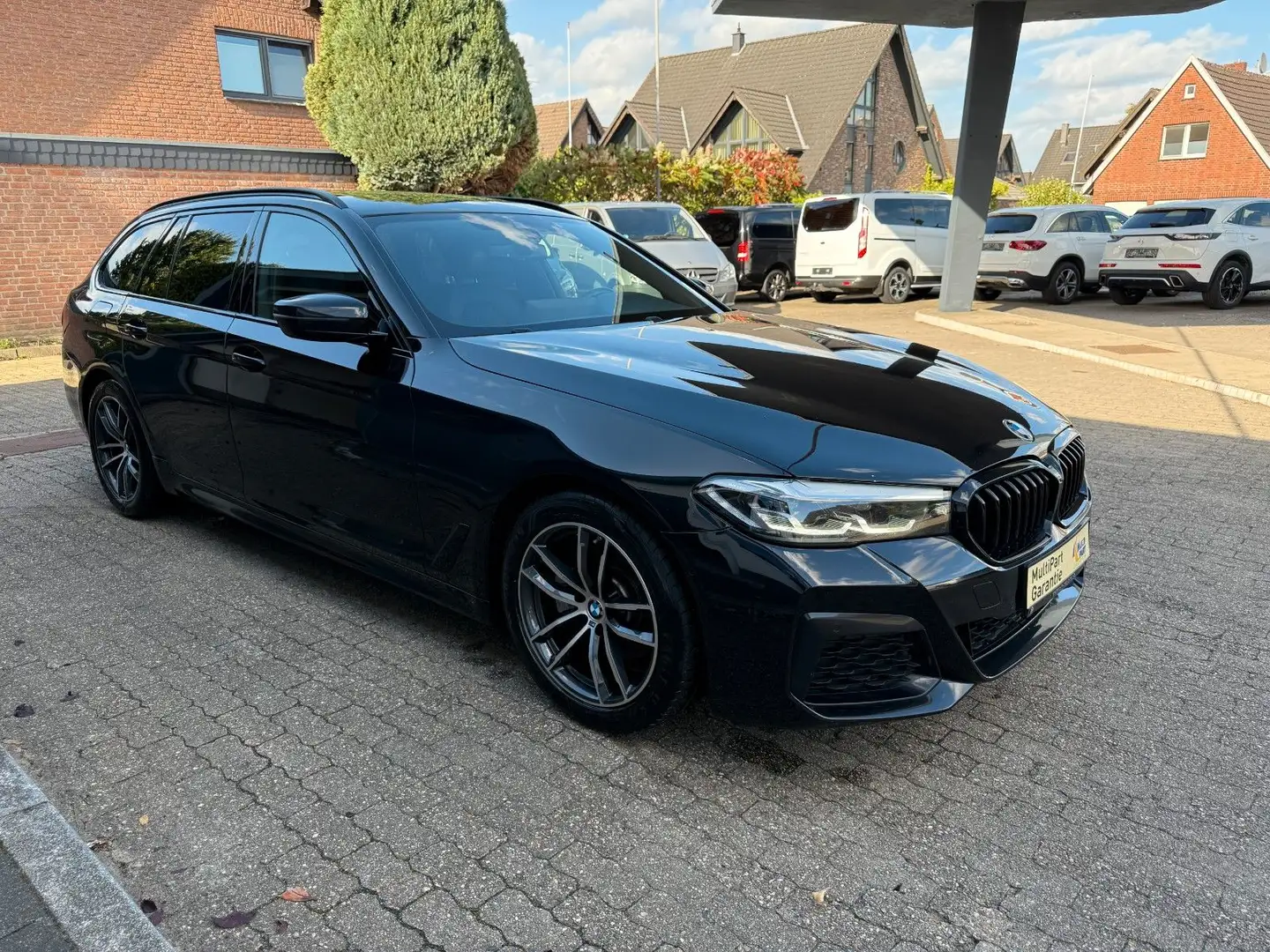 BMW 520 d Touring M Sport Live Prof LED Leder Noir - 2