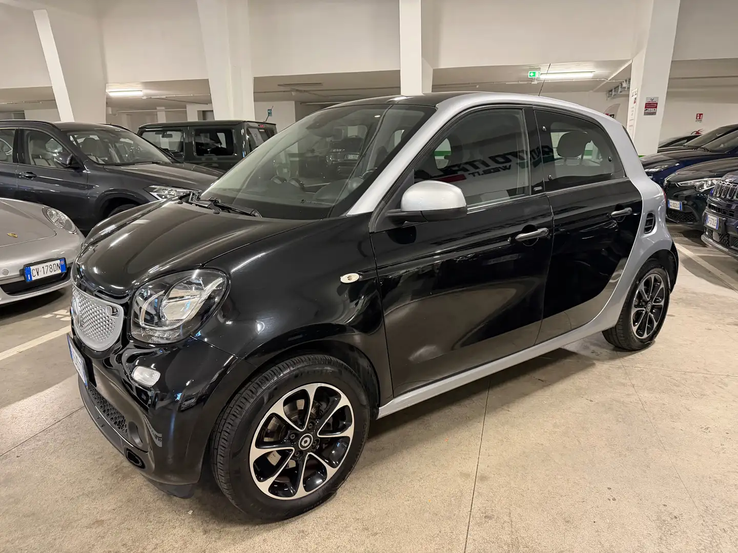 smart forFour 1.0 Passion 71cv TWINAMIC#TETTOPANORAMA#CLIMA Noir - 2