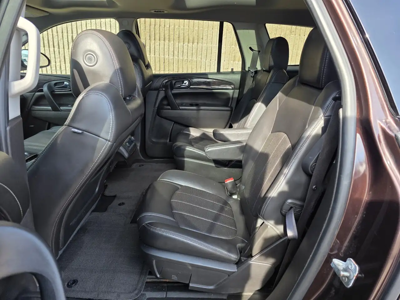 Buick Enclave photo Buick Enclave
