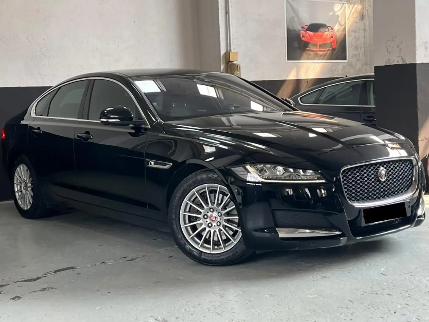 Jaguar XF XF 20D PURE Negro - 1