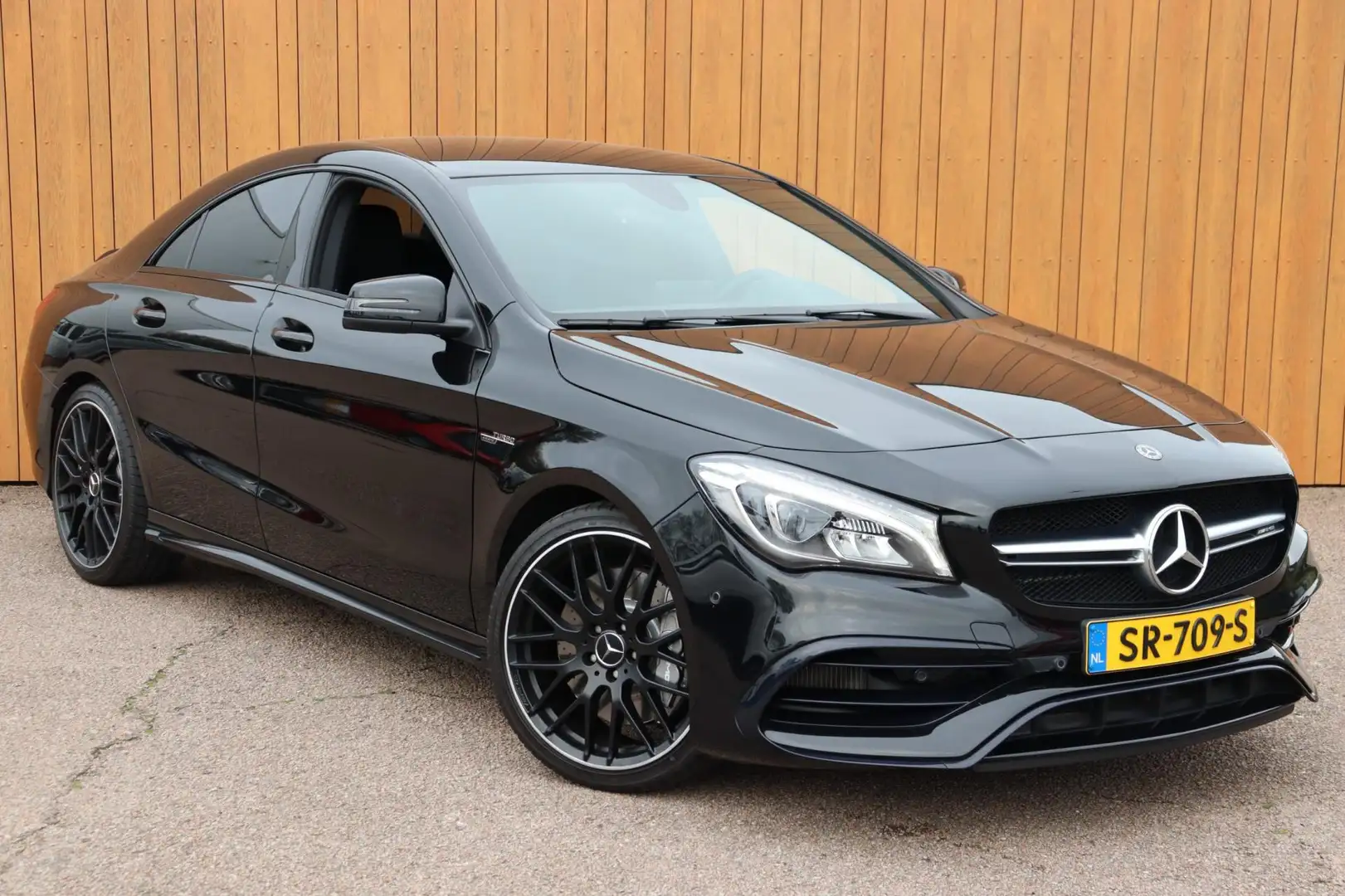 Mercedes-Benz CLA 45 AMG 4MATIC org. NL voor Liefhebber van liefhebber Zwart - 2