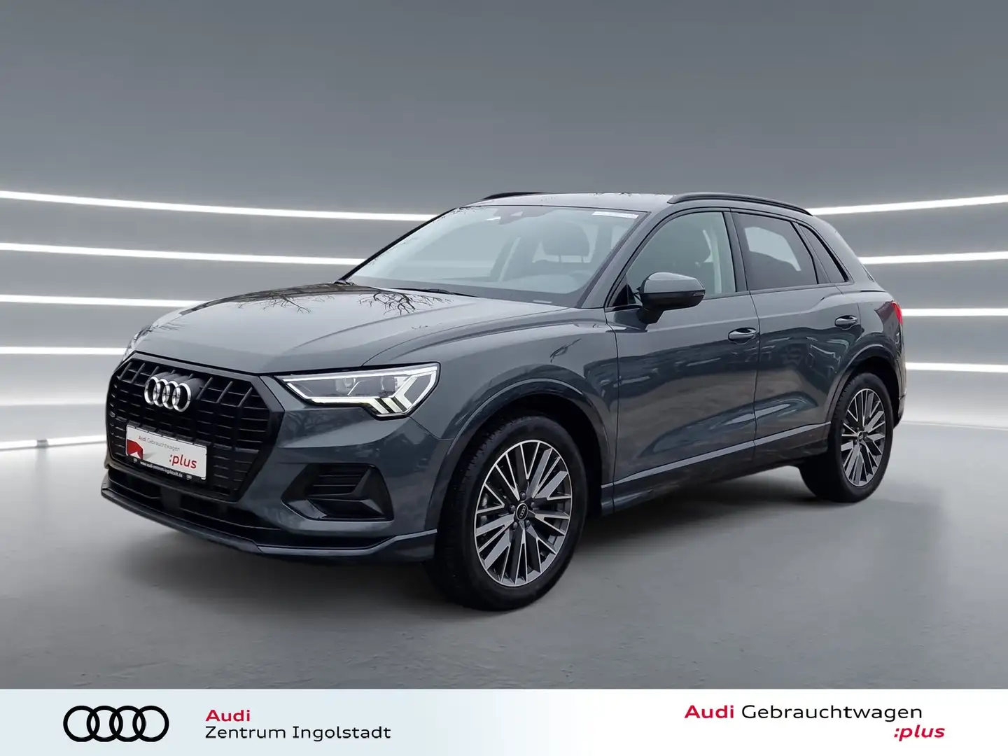 Audi Q3 35 TFSI NAVI+ LED AHK 19" ACC advanced Grau - 2