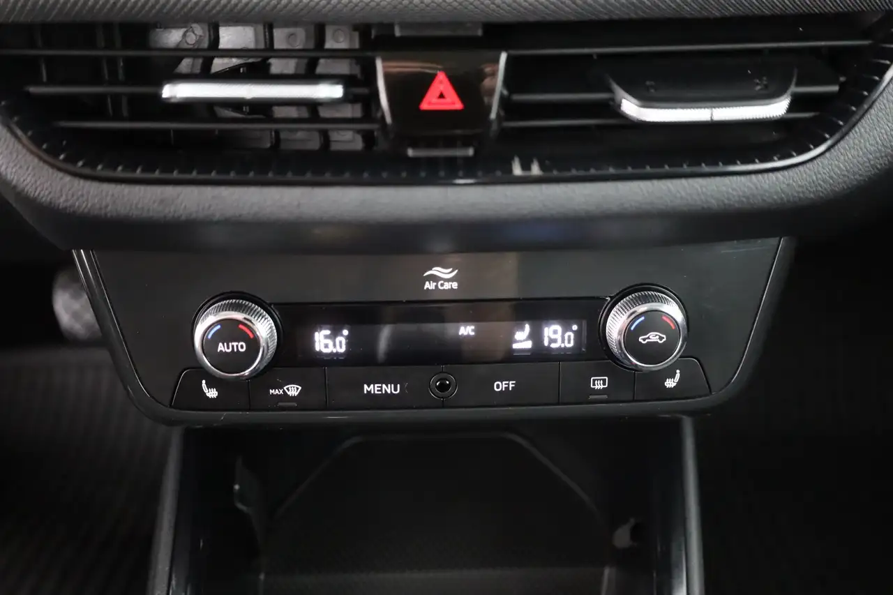 Skoda Fabia 1.0 MPI Ambition LED SmartLink Klimaaut., миниатюра 12