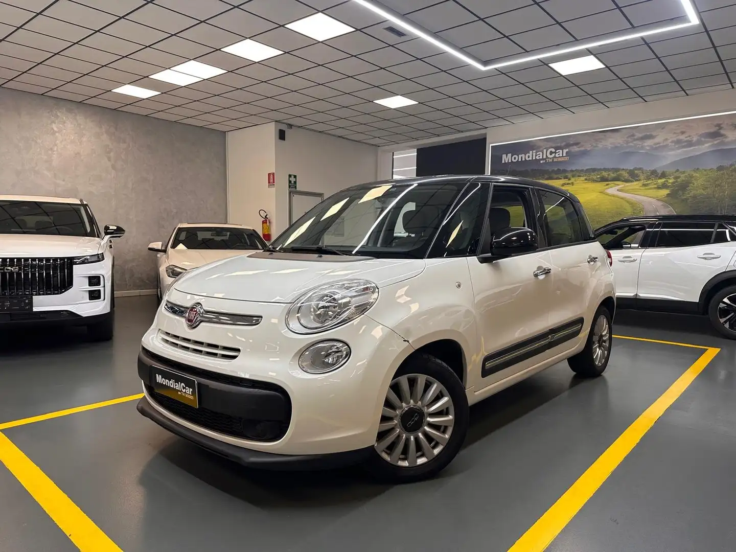 Fiat 500L 1.3 mjt Business 95cv * ADATTA A NEOPATENTATI * Bianco - 1