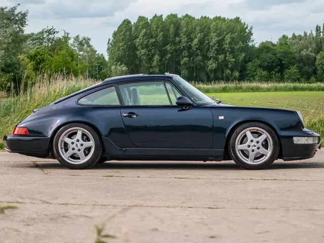 Porsche 964 Carrera 4
