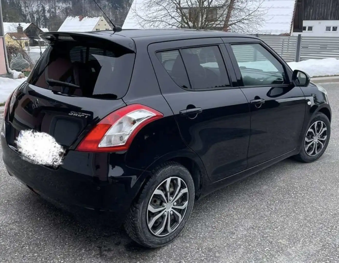 Suzuki Swift 1,3 GL - 1