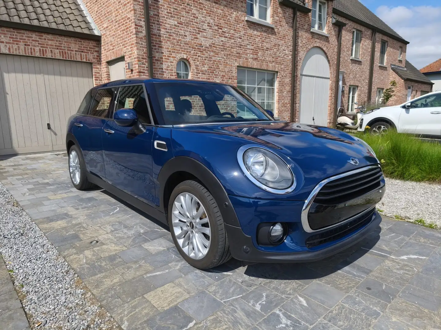 MINI Cooper Clubman - 1