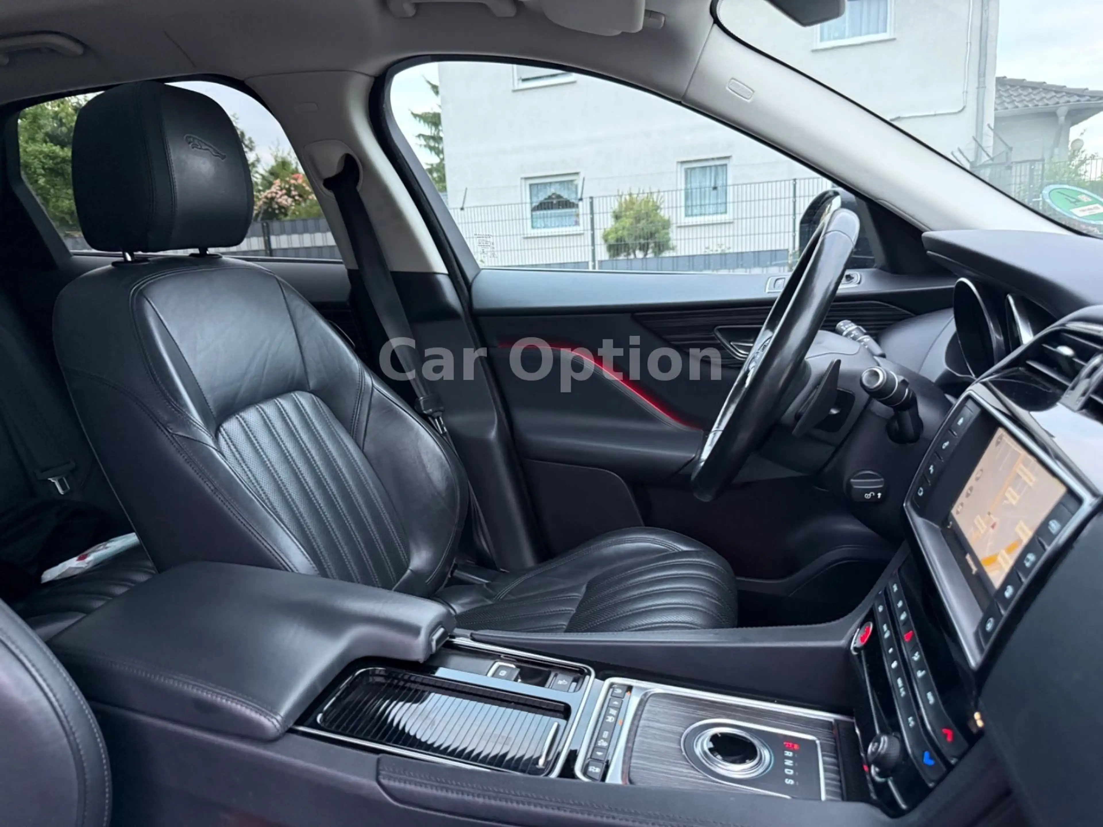 Jaguar F-Pace F-PACE Portfolio AWD/Steuerkette neu — photo 10