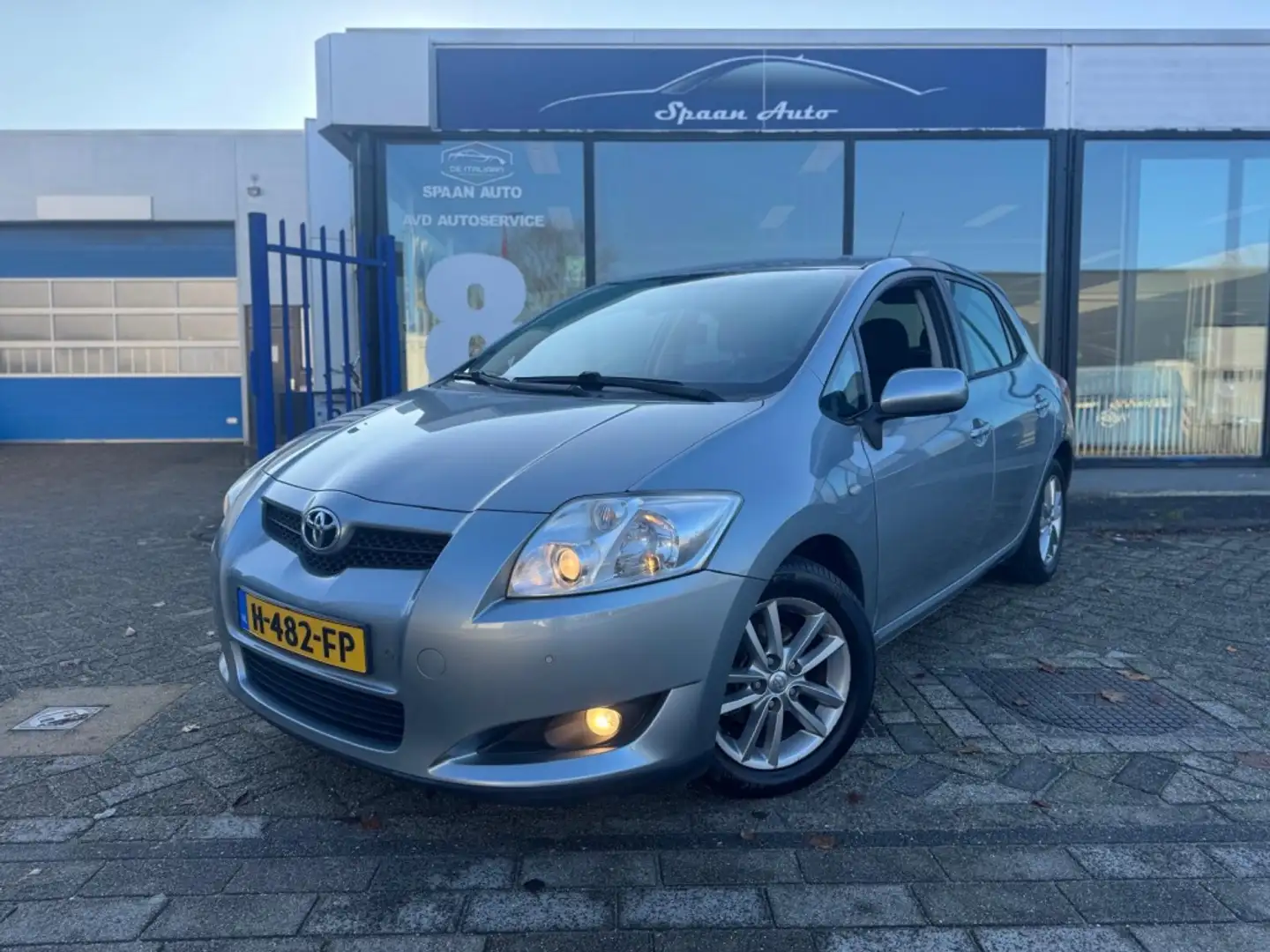 Toyota Auris 1.3 Aspiration l Airco l LM Velgen Grau - 1