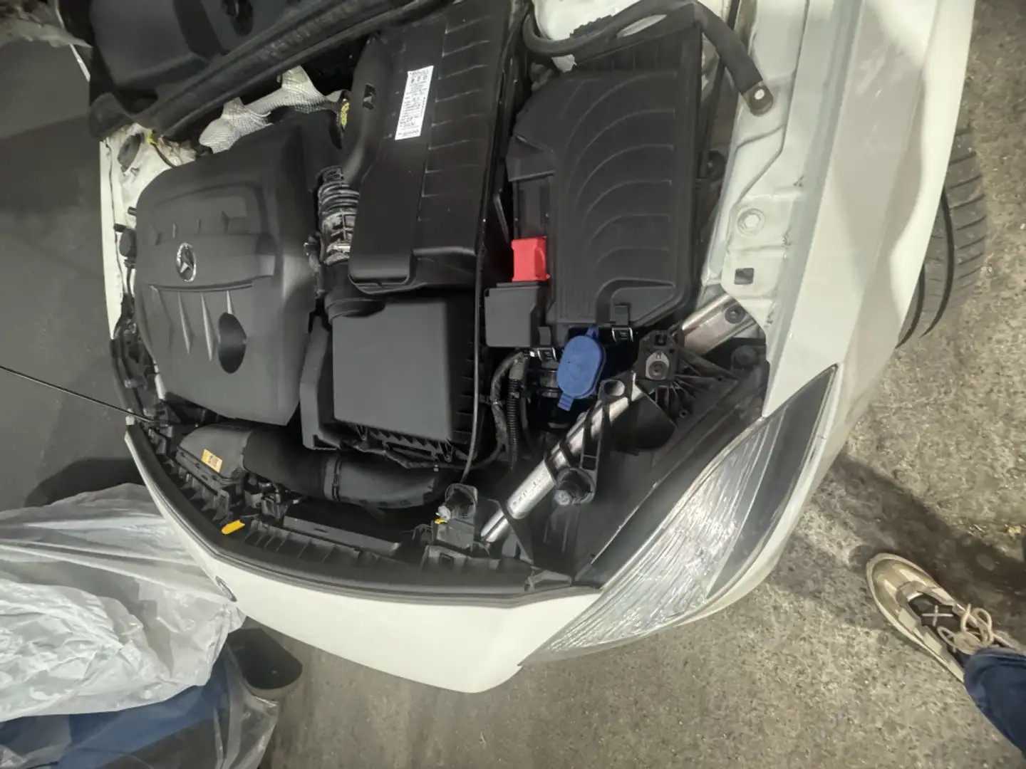 Mercedes-Benz A 180 180d Blanc - 2