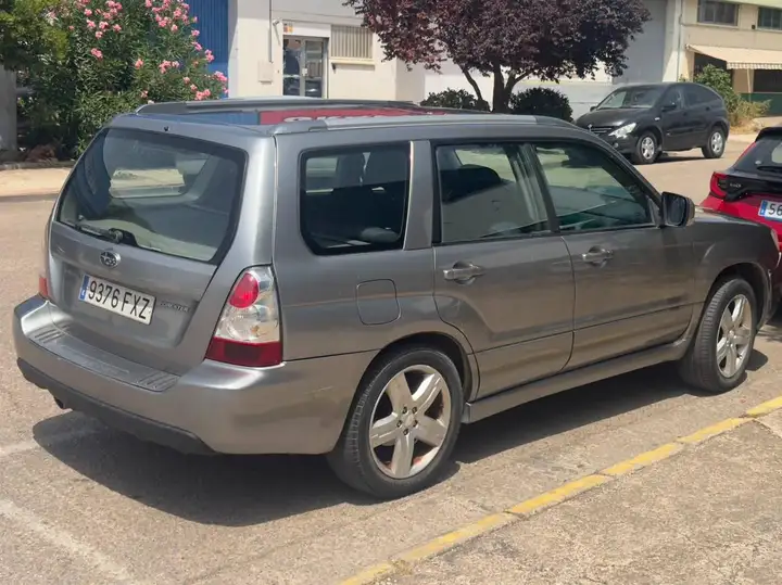 Subaru Forester 2.5 XT (2005) 2007, foto 16