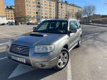 2.5 XT