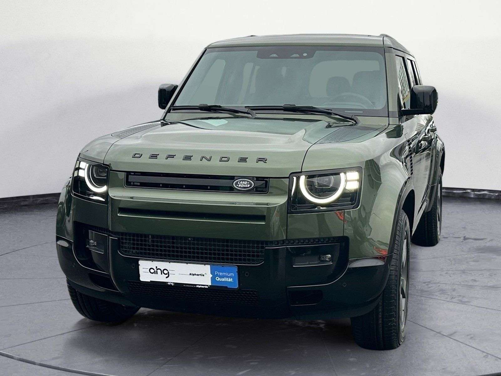 Second hand Land Rover Defender 3.0