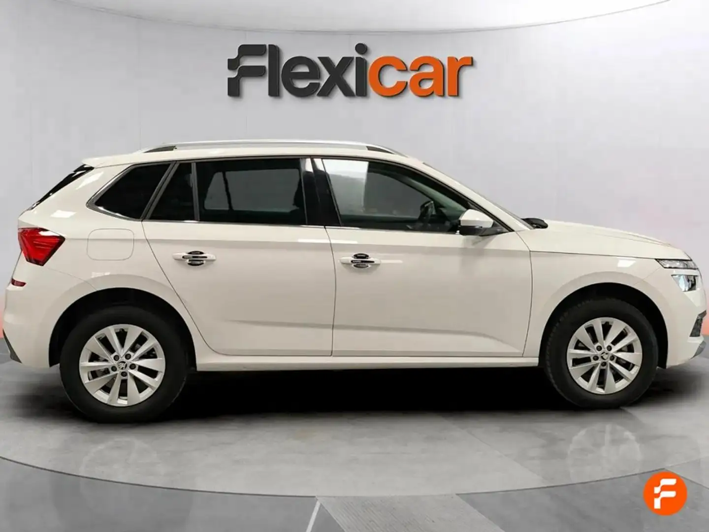 Skoda Kamiq 1.0 TSI Ambition 70kW Amarillo - 2