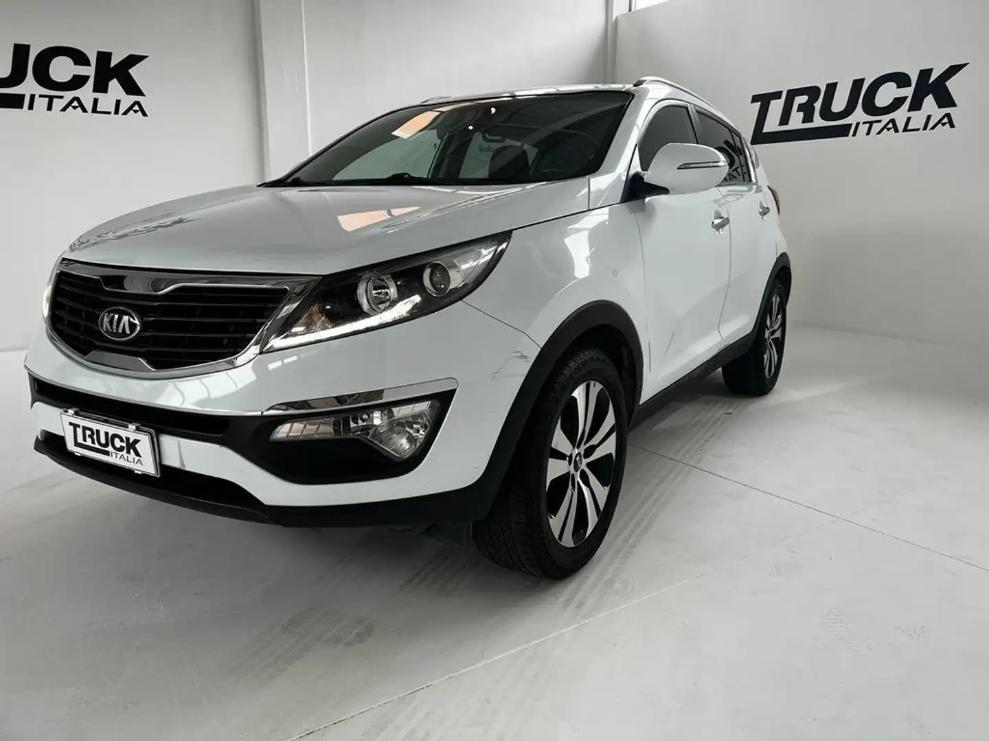 Kia Sportage Sportage 1.7 crdi Cool 2wd Bílá - 1