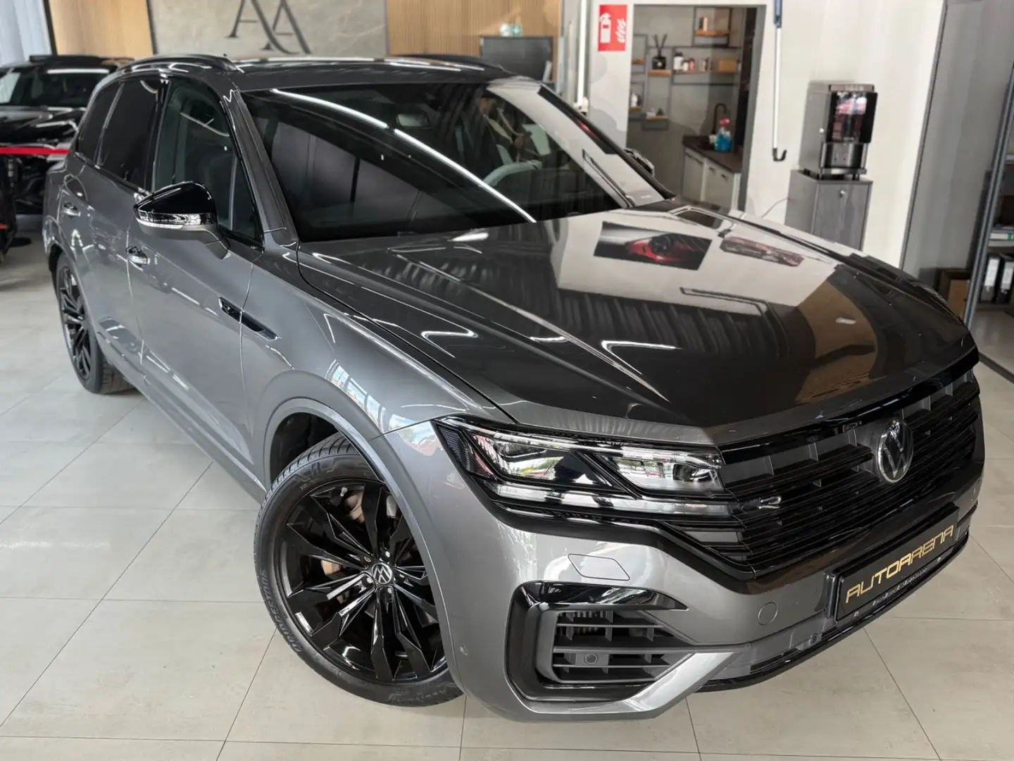 Volkswagen Touareg R 3.0 TSI/eHybrid 4x4*MATRIX-LED*PANO* Gris - 2