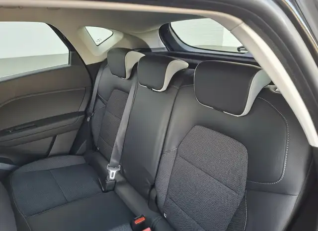 Renault Captur view 14