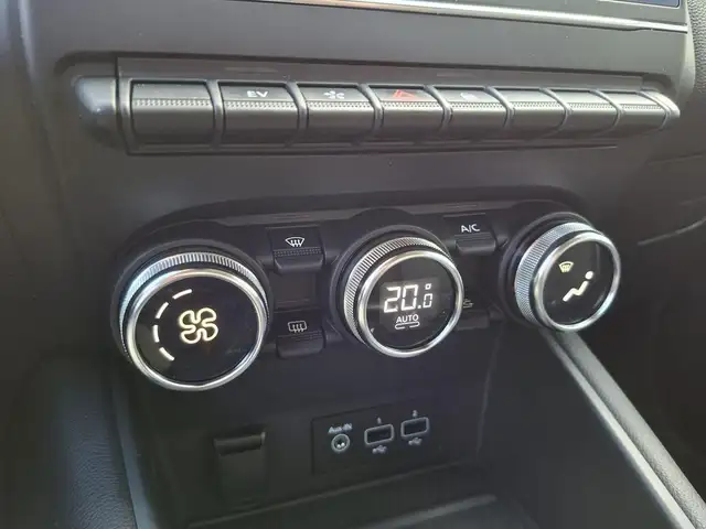 Renault Captur view 16
