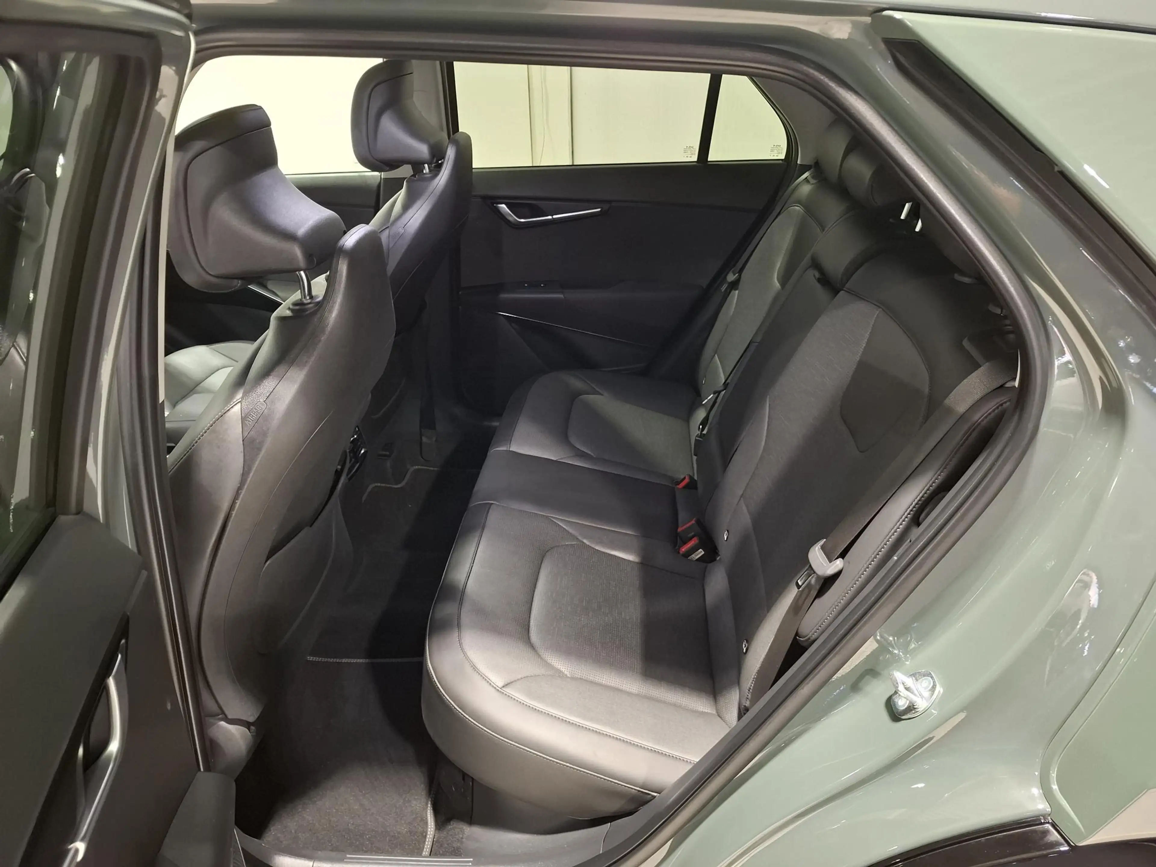 Kia Niro 1.6 GDi Hybrid ExecutiveLine Trekhaak, Stoel en St — photo 10