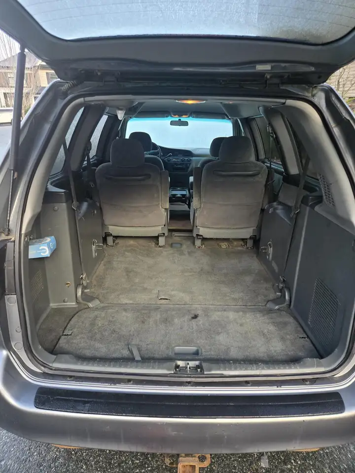 Honda Odyssey снимка Honda Odyssey