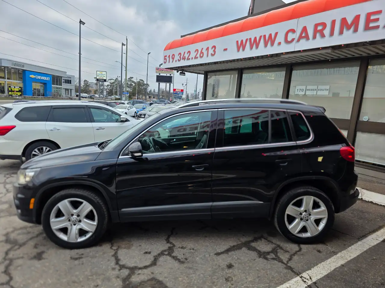 Volkswagen Tiguan снимка Volkswagen Tiguan