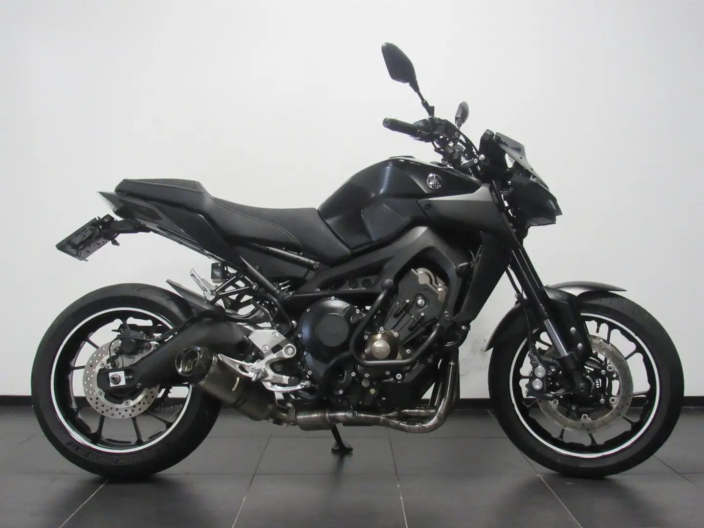 Yamaha MT-09 ABS Zwart - 1