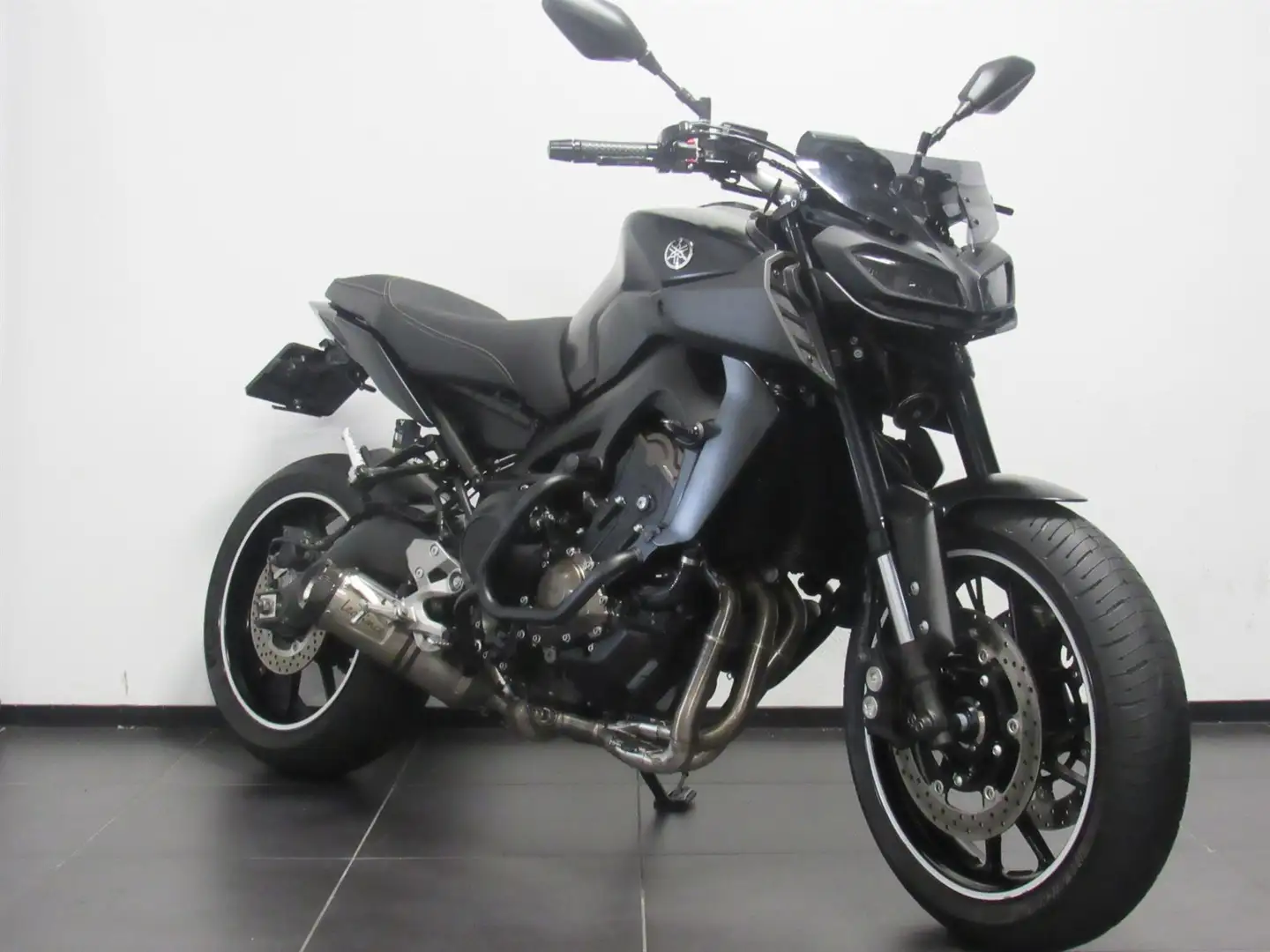 Yamaha MT-09 ABS Zwart - 2
