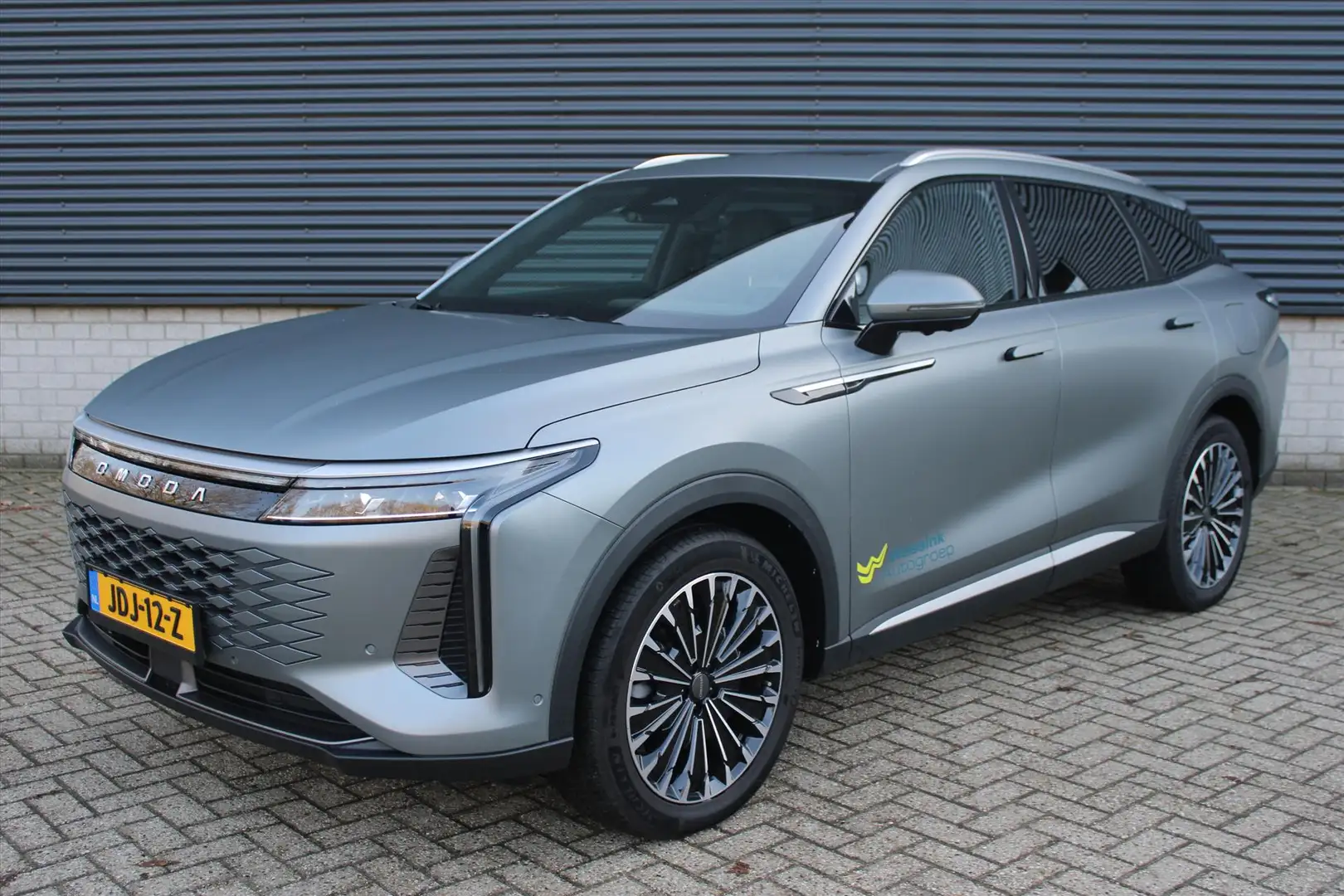 Omoda 9 1.5T-GDi 537pk Aut Premium | full Option Grau - 2