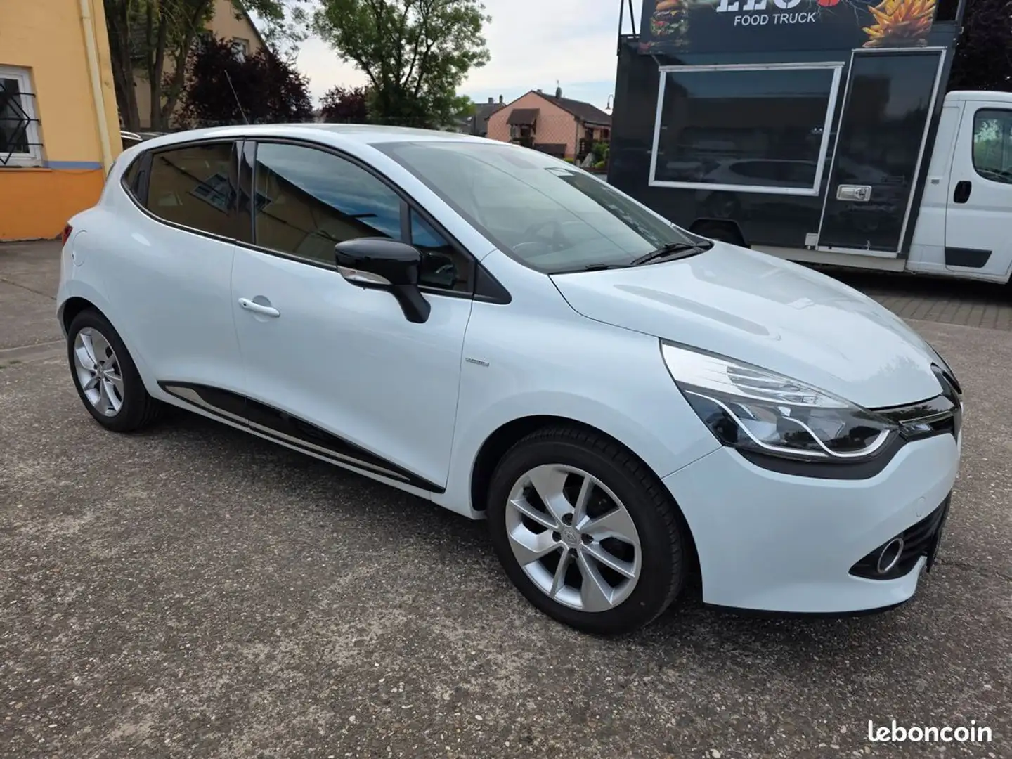Renault Clio IV 0.9 TCe 90ch Limited Bianco - 1