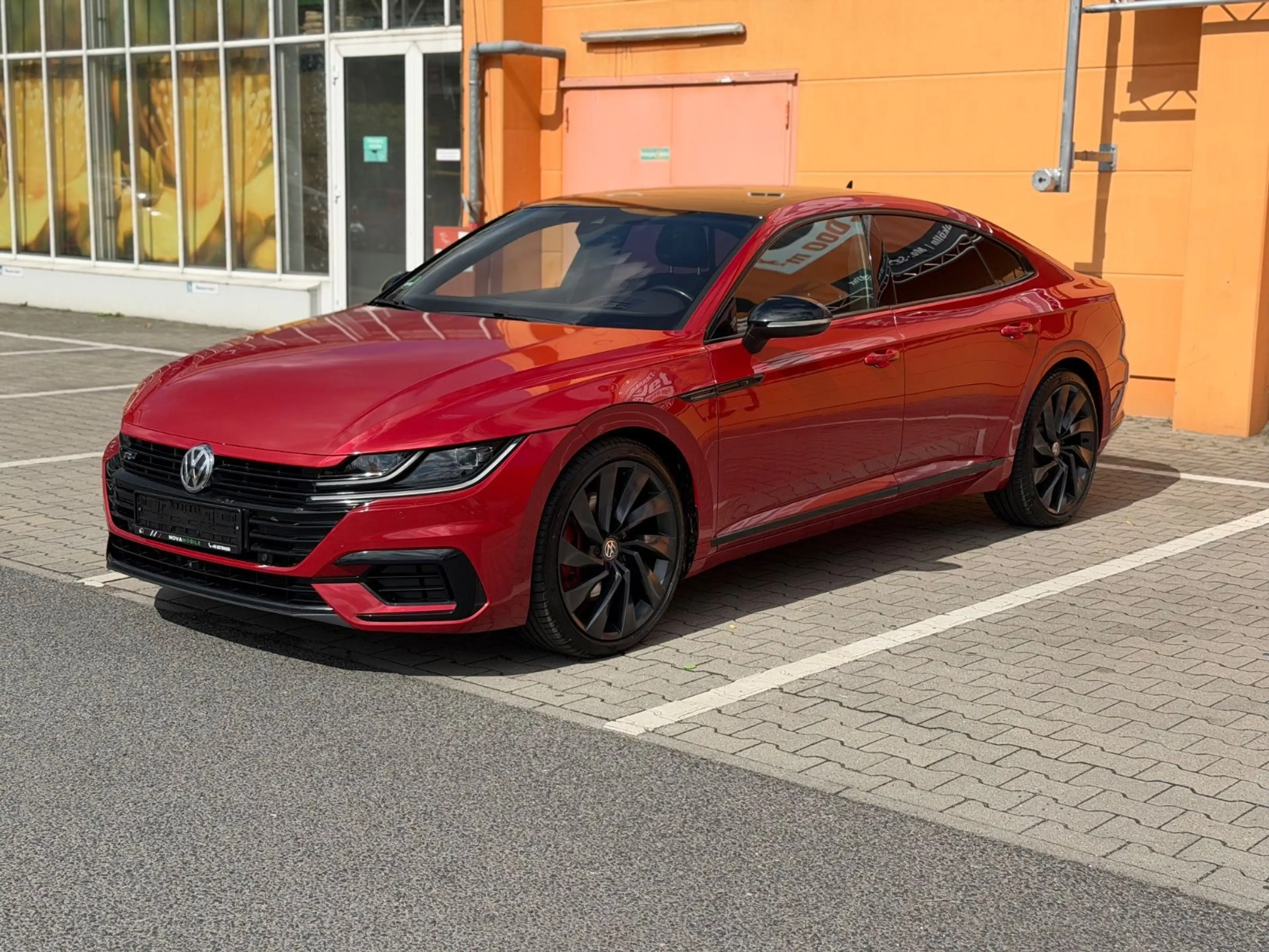 Volkswagen Arteon R-Line 4Motion  HD-UP/ACC/DYNAUD/KEYLESS — photo 9