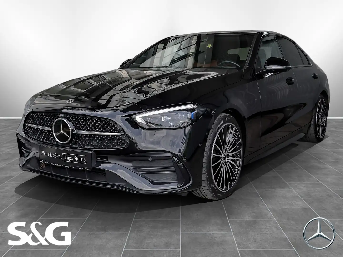 Mercedes-Benz C 300 AMG PANORAMA+DISTRONIC+CARPLAY+360°+19" Schwarz - 1