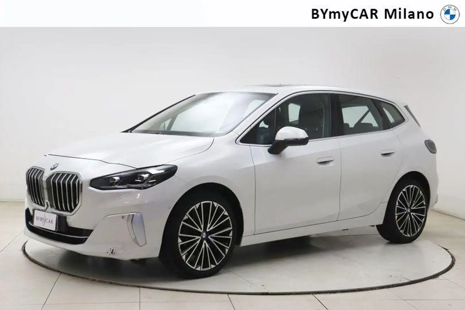 BMW 218 d Active Tourer Luxury auto Bianco - 1