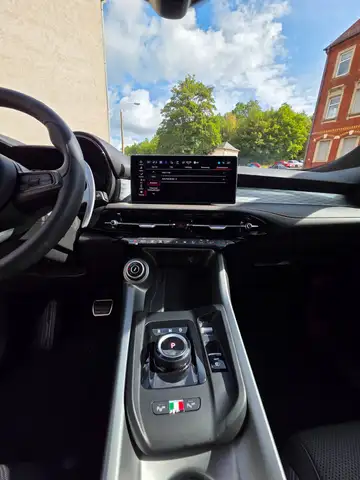 Alfa Romeo Tonale view 30