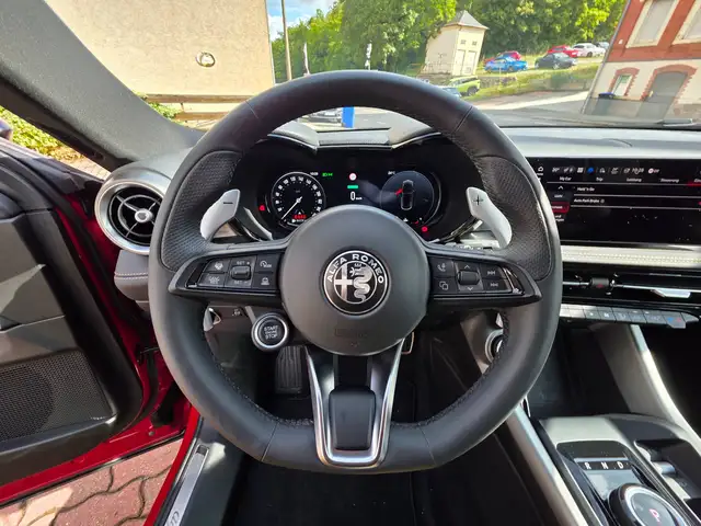 Alfa Romeo Tonale view 21