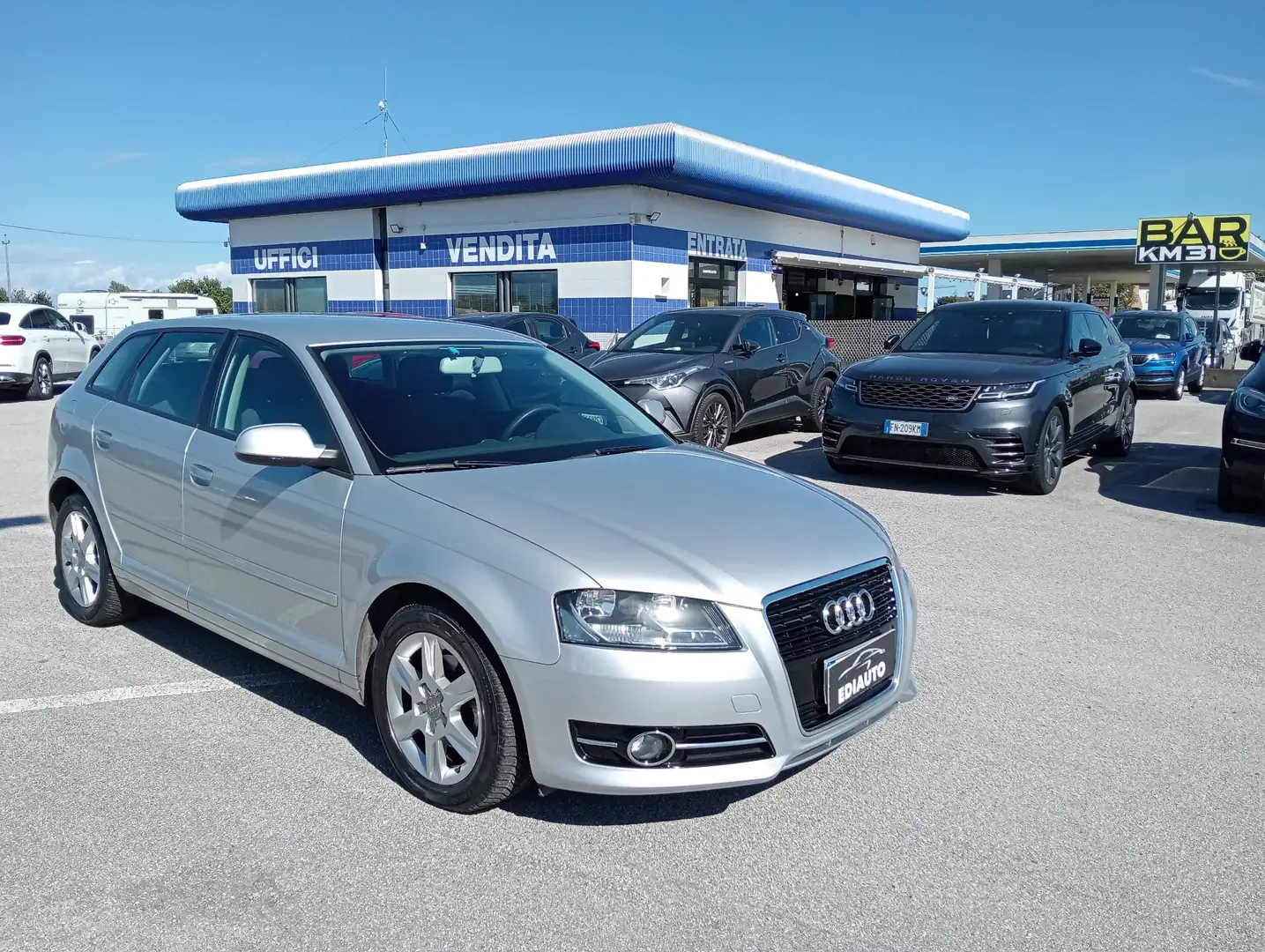 Audi A3 A3 II 2008 Sportback Sport. 1.6 tdi NEOPATENTATI Silber - 1