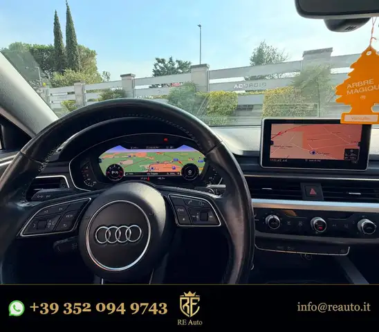 Audi A4 view 15