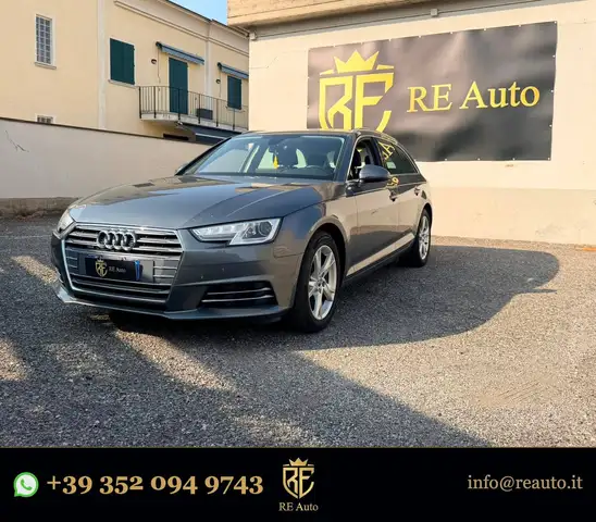 Audi A4 view 2