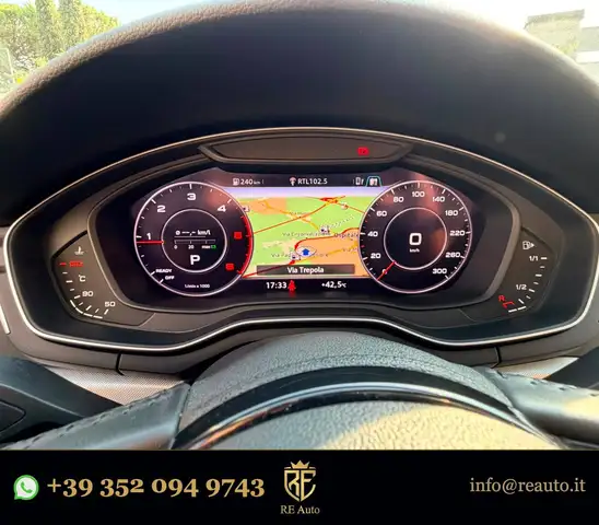 Audi A4 view 14