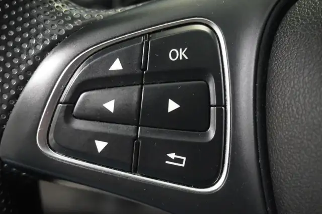 Mercedes-Benz Vito view 13