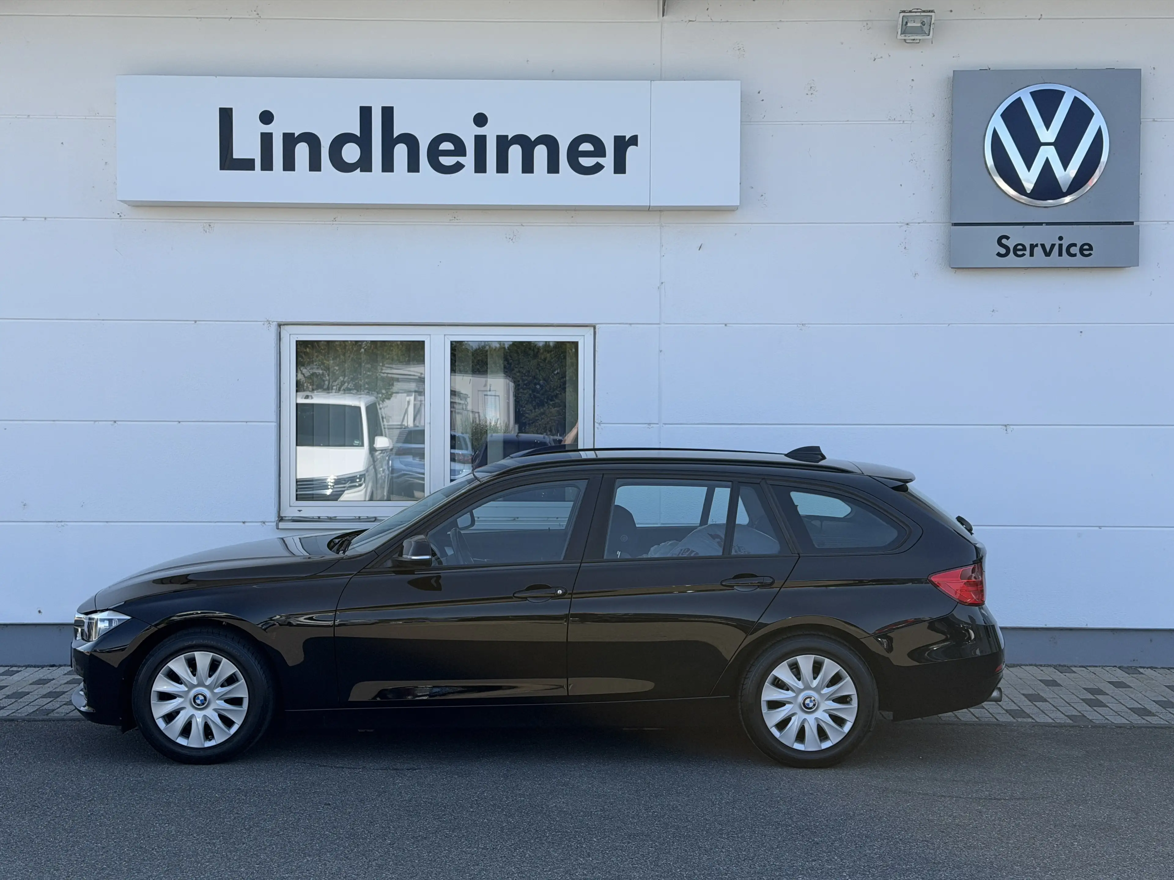 BMW 316 316 i Touring PDC/Sitzheizung/Lederlenkrad/Winterräder