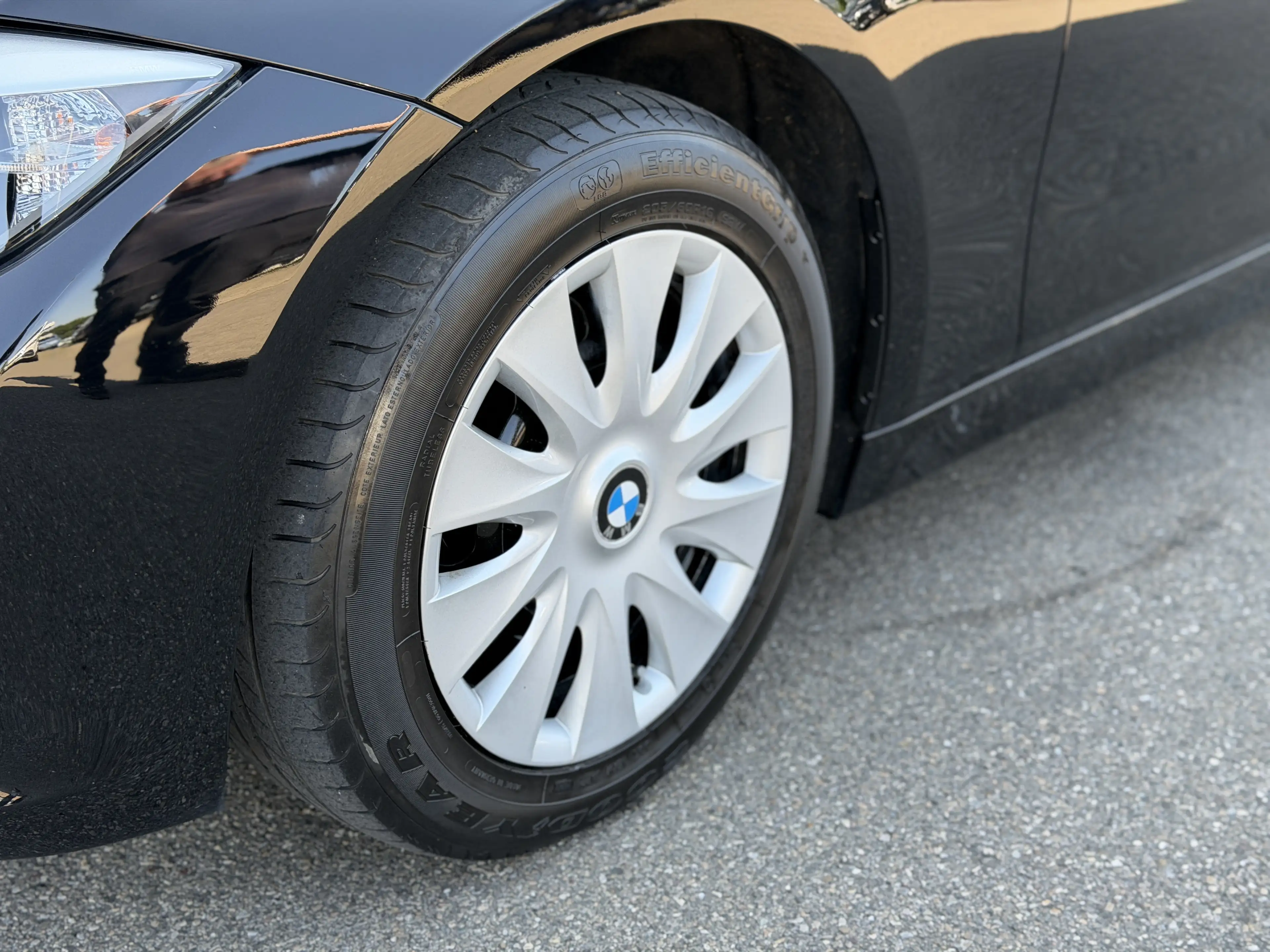 BMW 316 316 i Touring PDC/Sitzheizung/Lederlenkrad/Winterräder — photo 9