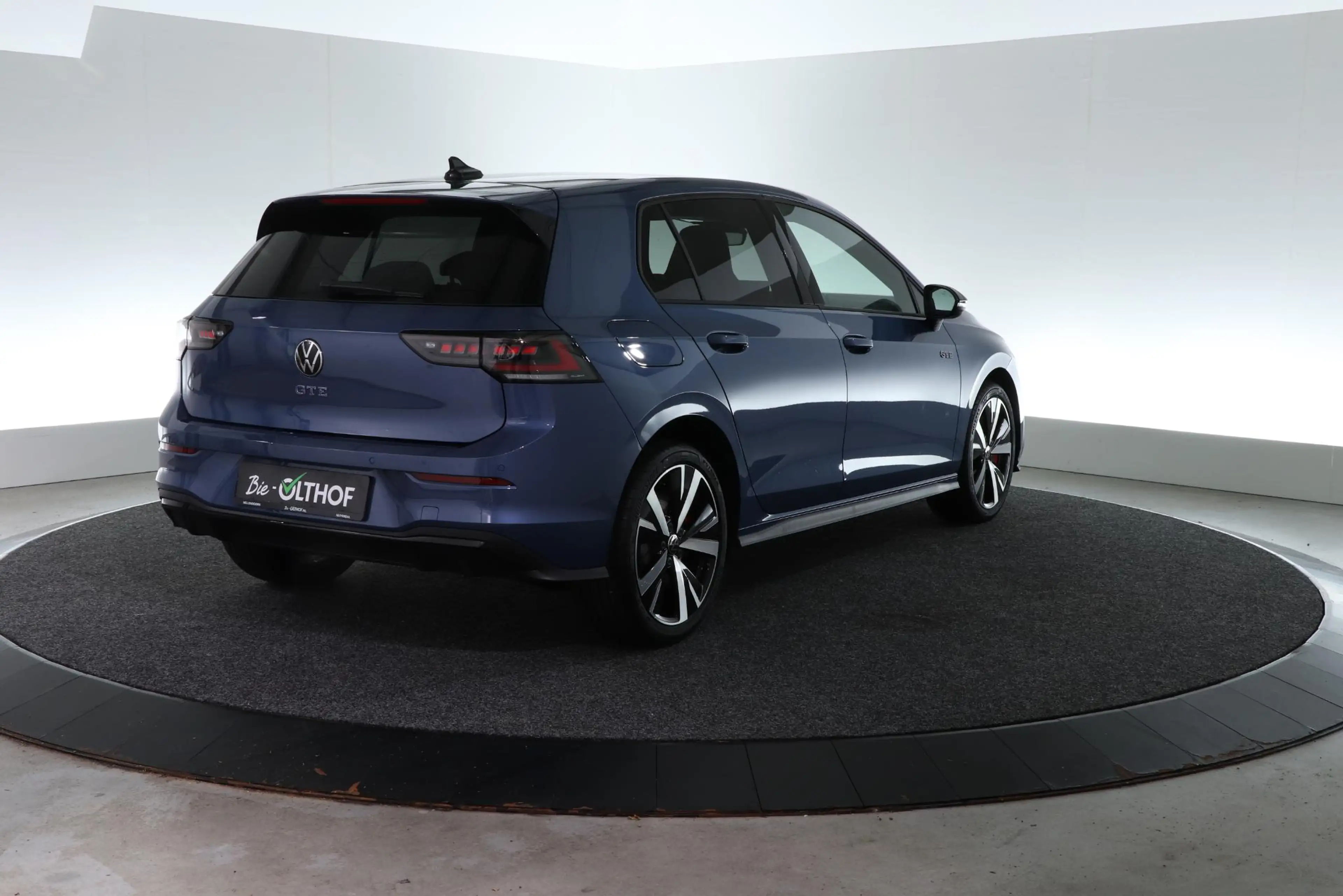 Volkswagen Golf GTE 1.5 eHybrid | CARPLAY | STOEL-STUURVERW. | ADAP. C — photo 2