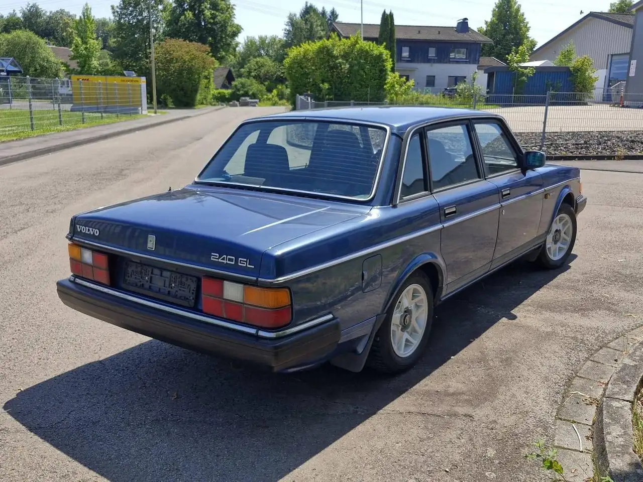 Volvo 240 Classic, foto 2