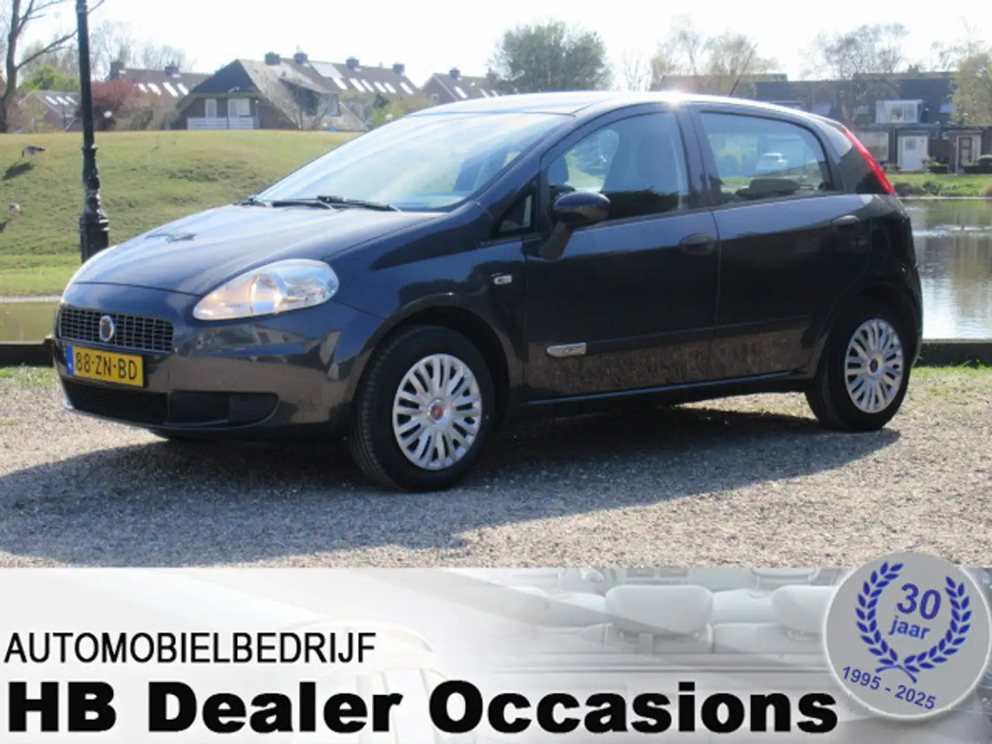 Fiat Grande Punto 1.2 Active - Airco Gris - 1