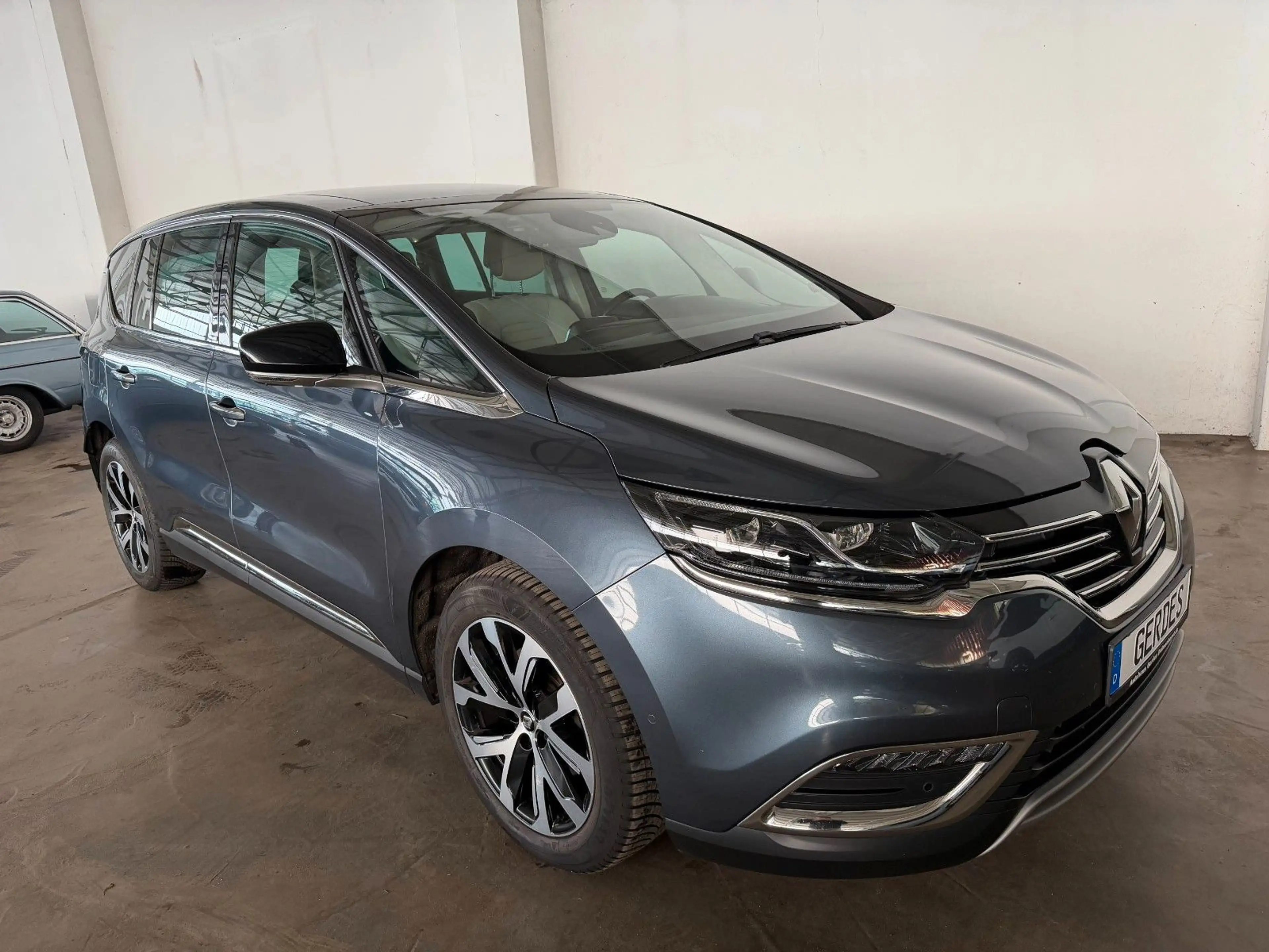 Renault Espace V Elysée 1.8 TCe 225 — photo 4