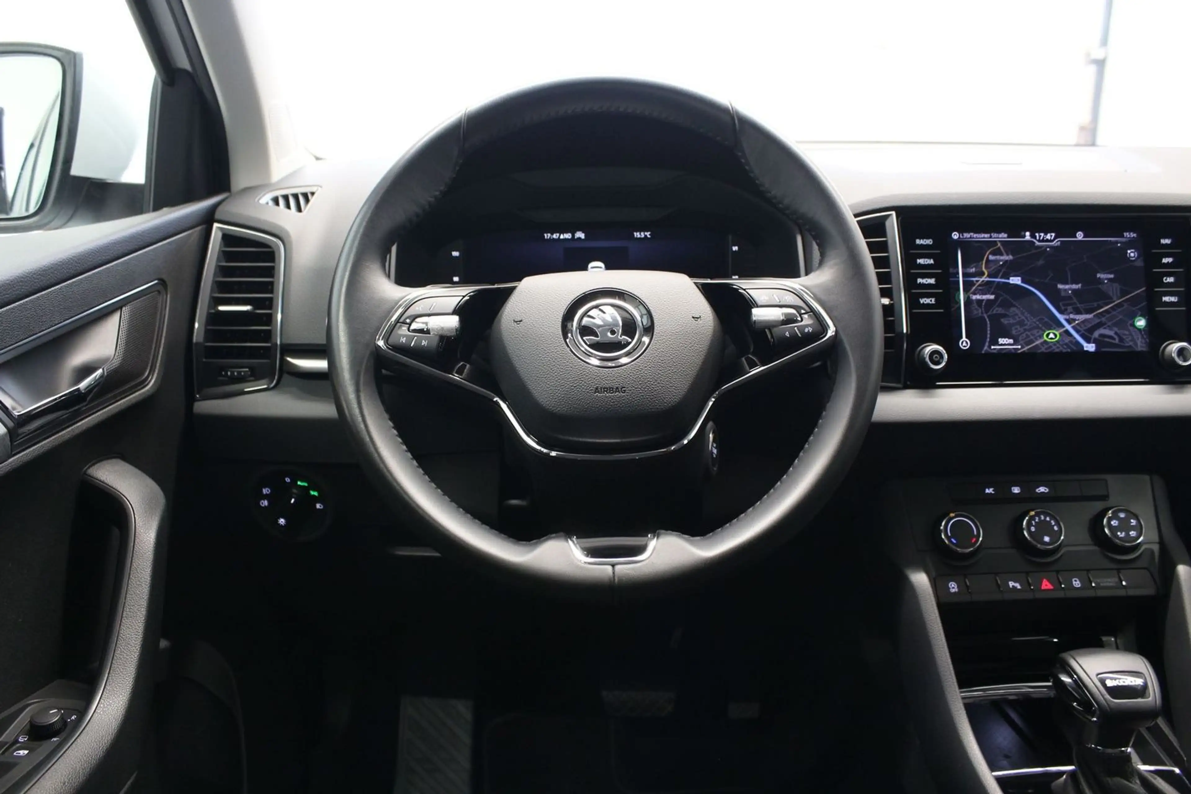 Skoda Karoq Ambition Led DSG — photo 14